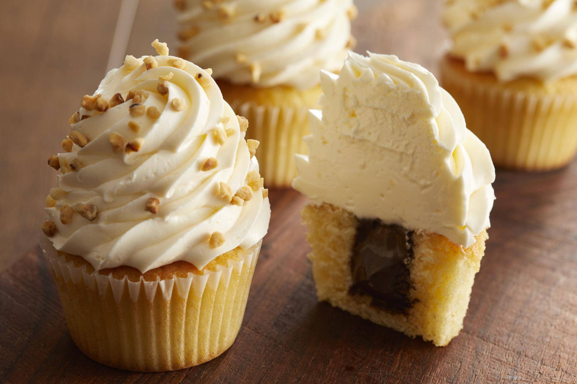 Almond Cupcakes with Almond Buttercream