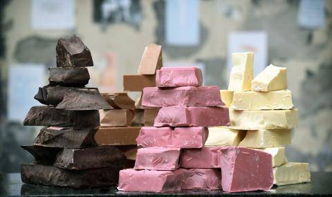 Barry Callebaut Dark Milk Ruby White Chocolate