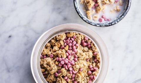 Ruby breakfast muesli cereals