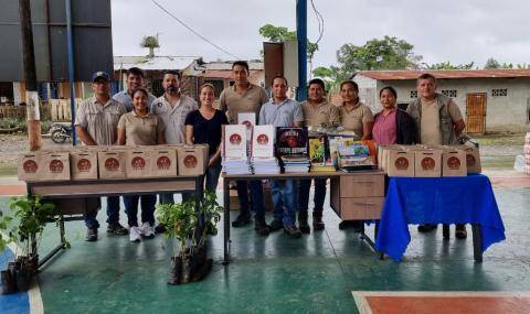 Cocoa Horizons team with school employees