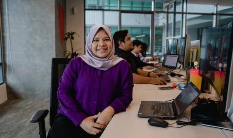 Employee based at the Asia Pacific Business Excellence Center of Barry Callebaut in Malaysia